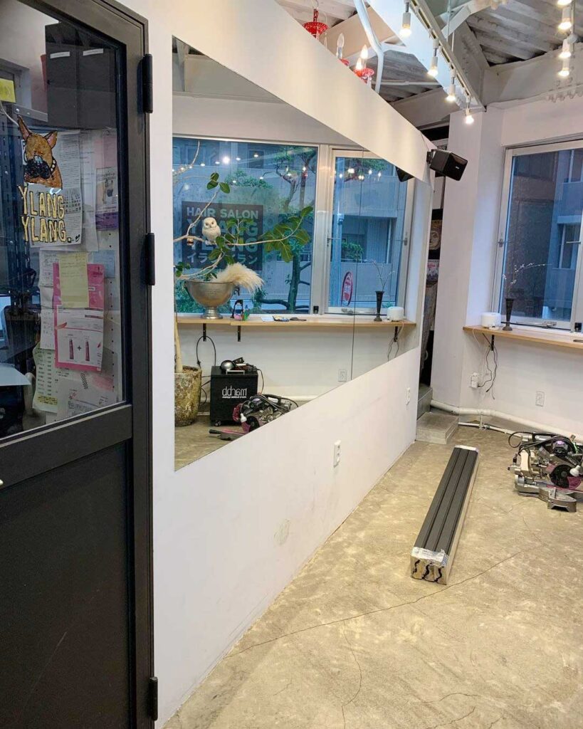 イランイラン、施工中